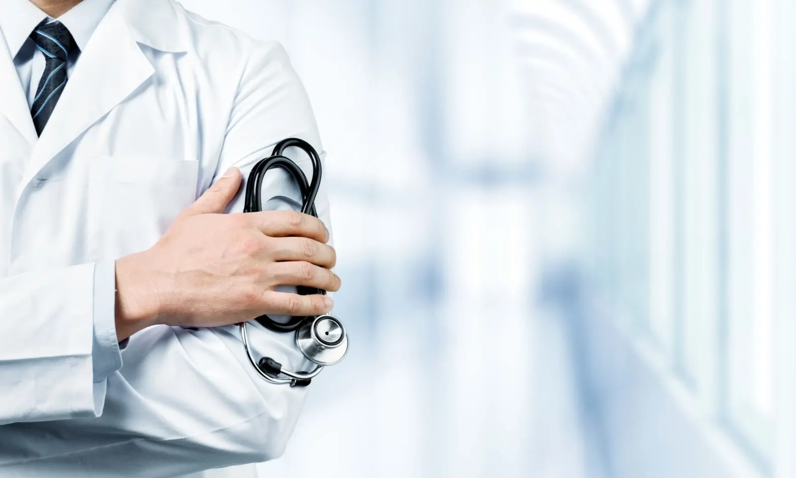 بالتفاصيل.. بدء التقديم على الابتعاث لمرحلة الإقامة الطبية في أيرلندا وفرنسا