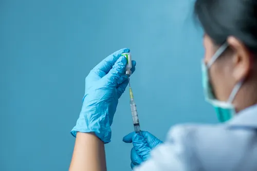 FDA تحذر من الحقن البلاستيكية المصنوعة في الصين.. لماذا؟