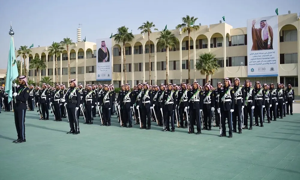موعد ورابط التسجيل في برنامج تأهيل الضباط الجامعيين بكلية الملك خالد العسكرية