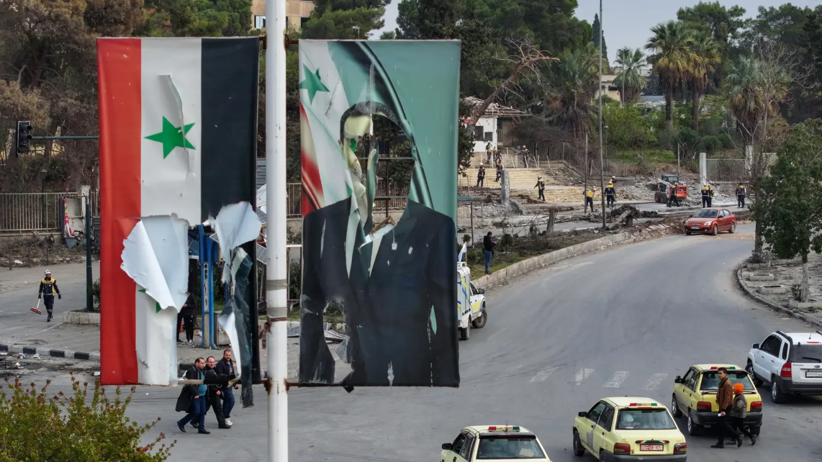 إيران والاحتلال أكثر المتضررين من إسقاط النظام السوري
