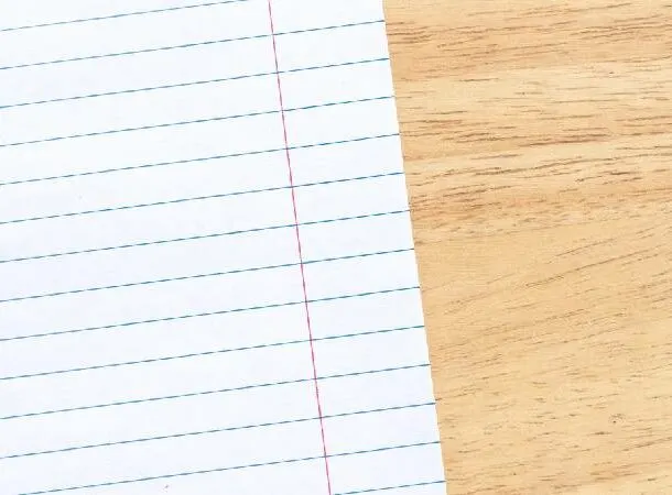 المعدن في الجينز وهوامش الأوراق.. أشياء لها استخدمات خاصة