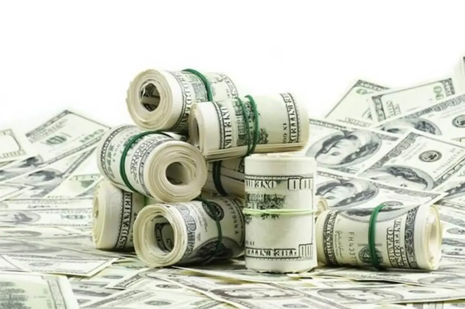 دول تضم مليونيرات بأعداد تفوق سكان دول أخرى