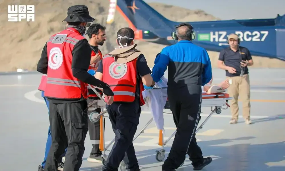 إنقاذ حاج بعد تعرضه لأزمة قلبية مفاجئة في منشأة الجمرات