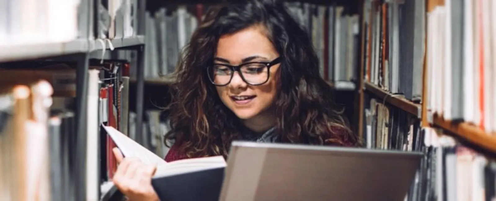 سنة إضافية من التعليم.. هل تحمي الدماغ من الخرف؟