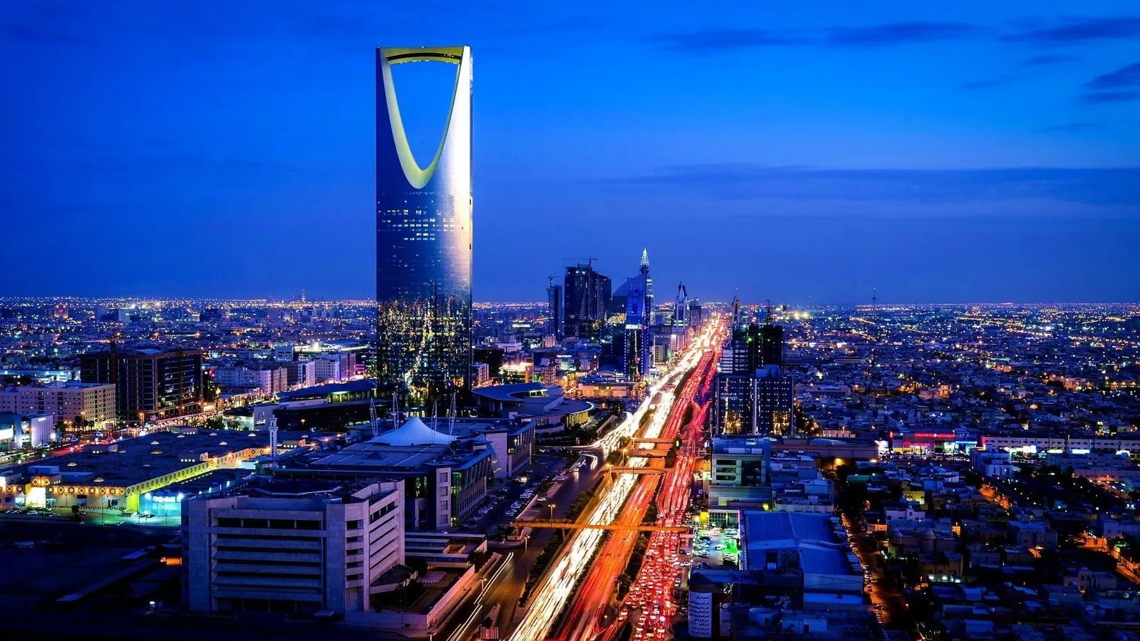 السعودية الرابعة عالميًا في جاهزية التنظيمات الرقمية