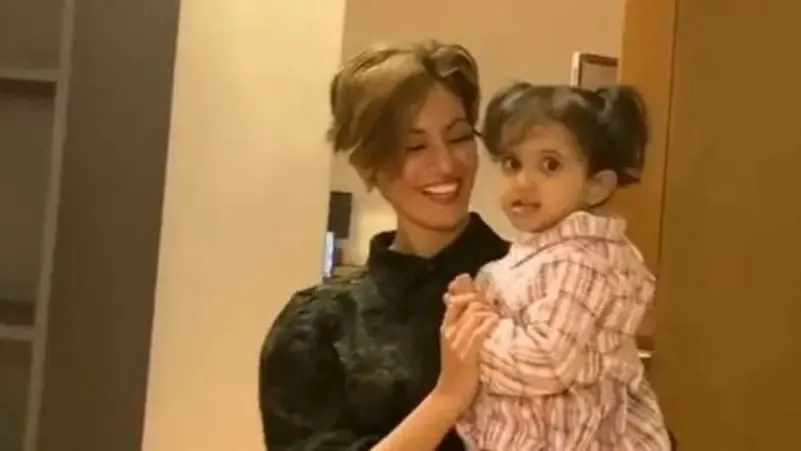 لا تربطهما صلة.. سعودية تتبرع بجزء من كبدها لطفلة