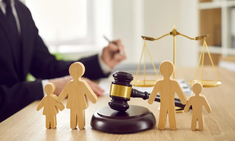 الحضانة في السعودية.. لمن الأولوية؟ وكيف تُقاس الاستحقاقية؟
