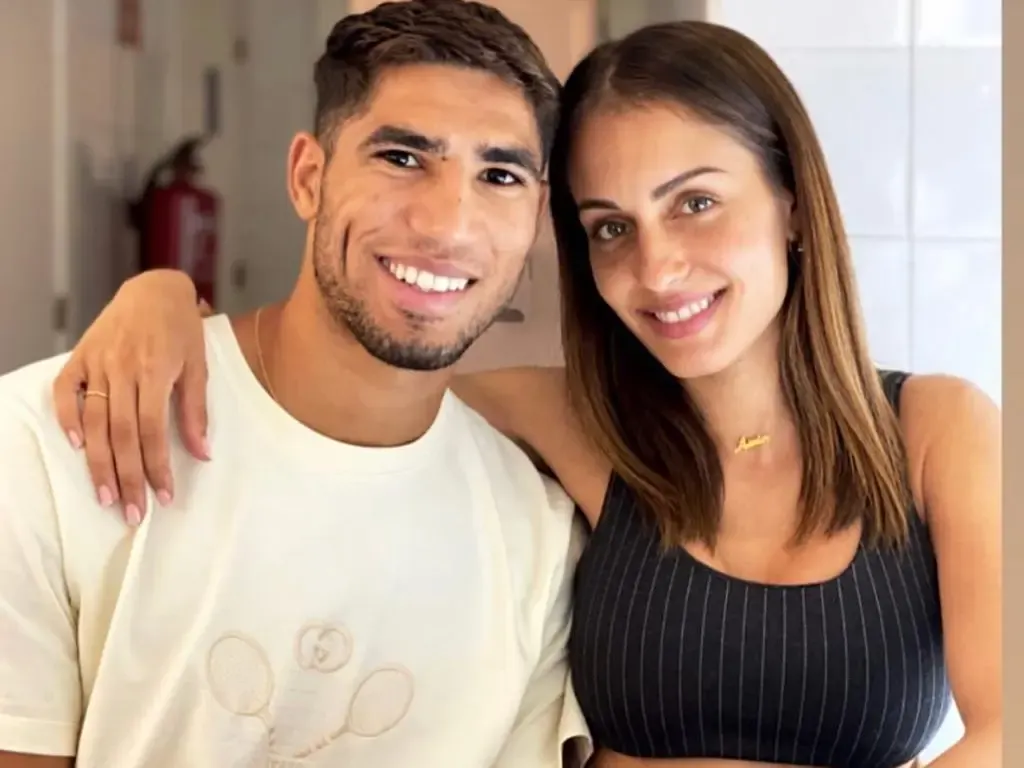 "خائن ولن نرجع إلى بعضنا".. ما حقيقة تصريحات زوجة أشرف حكيمي بعد اتهامه بالاغتصاب؟