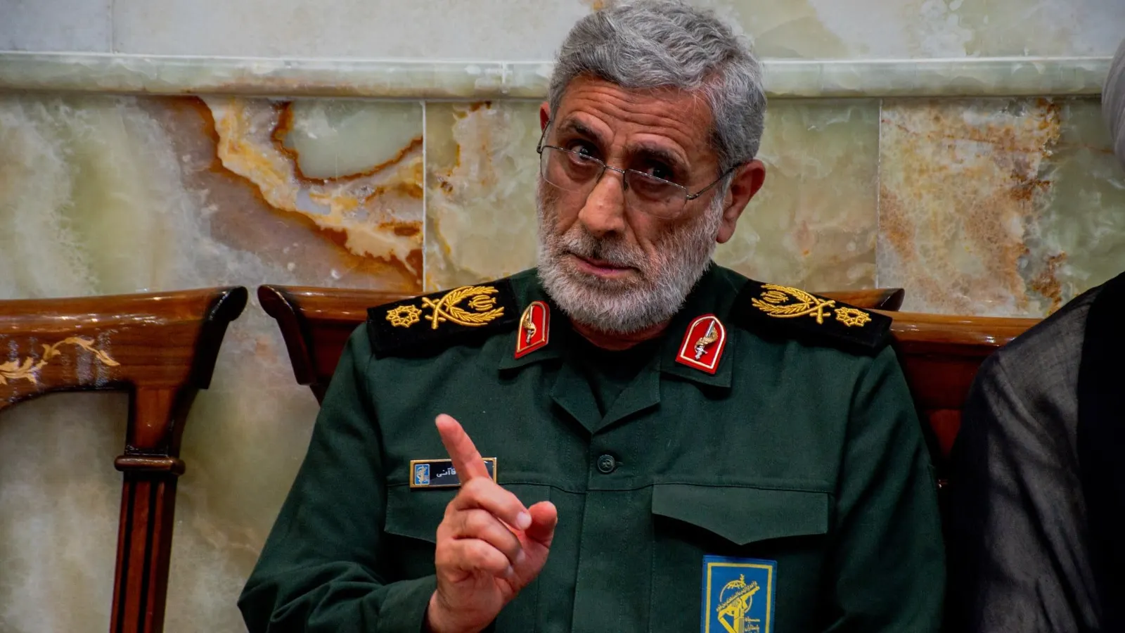 السر وراء ظهور قائد فيلق القدس الإيراني "إسماعيل قآاني" للعلن