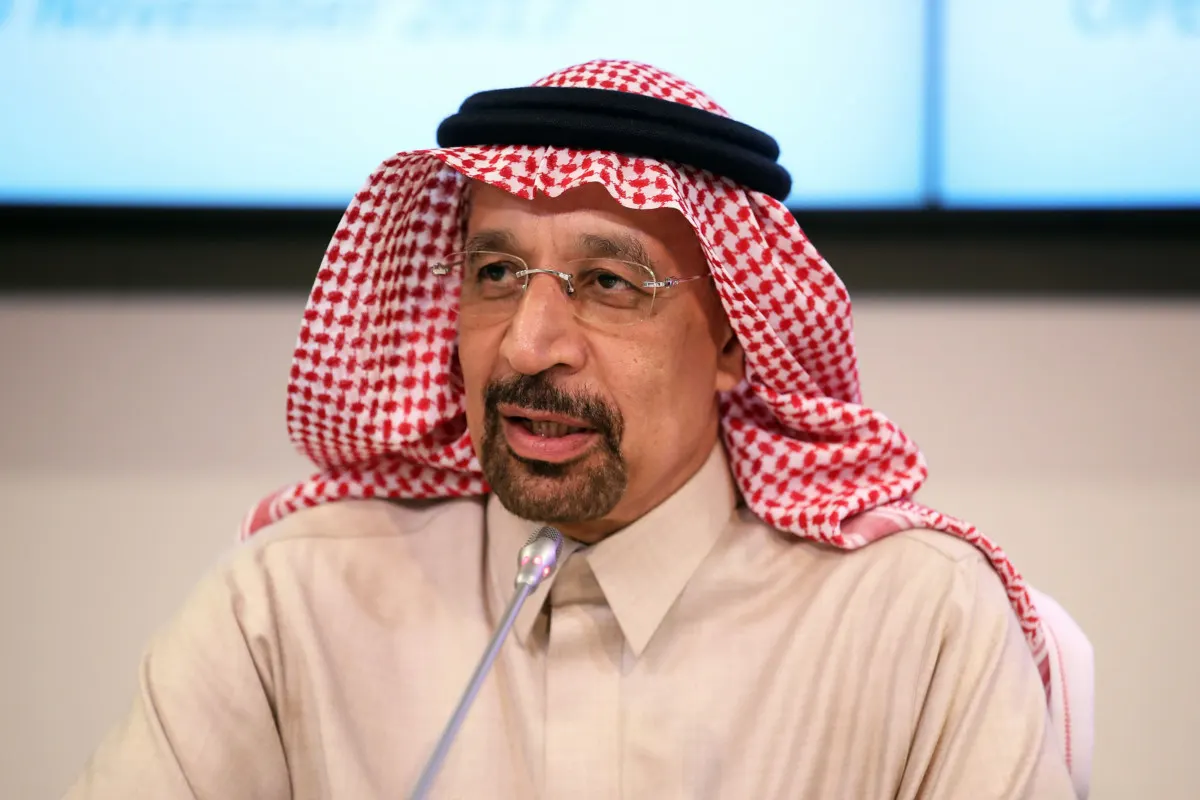 هل ما زال الاقتصاد السعودي يعتمد على البترول؟.. وزير الاستثمار يجيب (فيديو)
