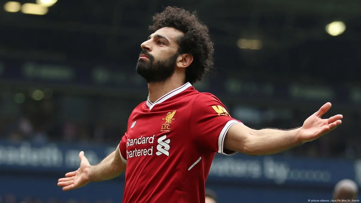 محمد صلاح يواصل ممارسة هواية تحطيم الأرقام القياسية
