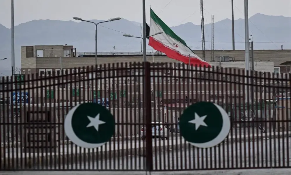 باكستان تعرض استضافة محادثات سلام بين واشنطن وطهران