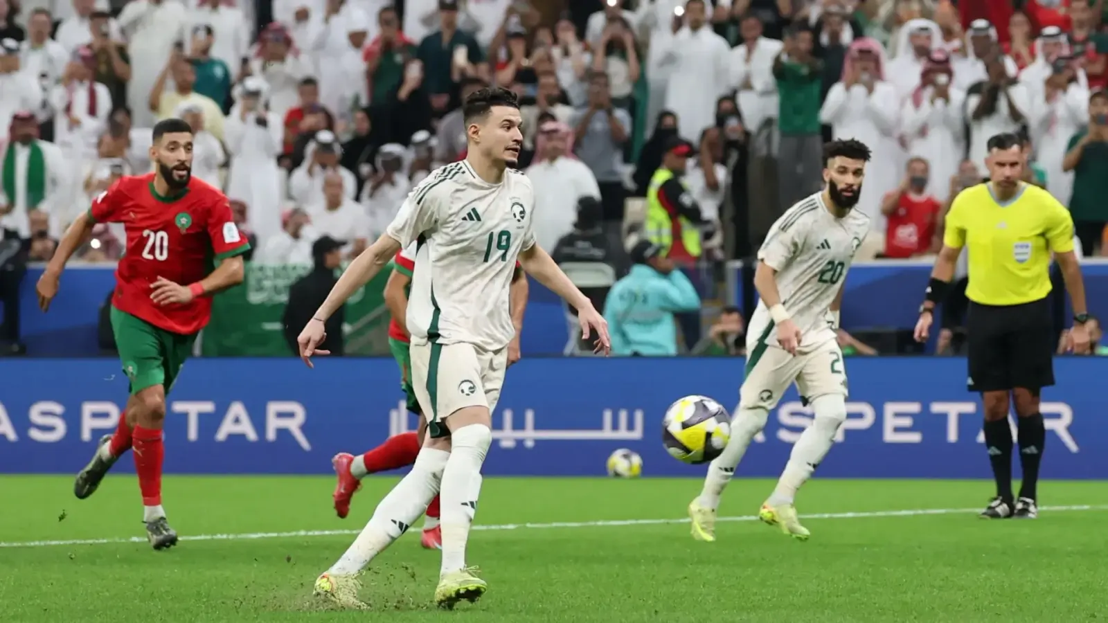 موعد مباراة السعودية وفلسطين اليوم في كأس العرب 2025 والقنوات الناقلة