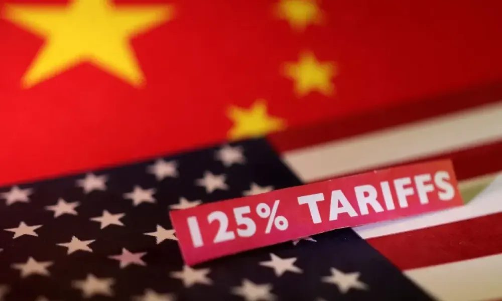 تصعيد جديد.. الصين ترفع الرسوم الجمركية على الولايات المتحدة إلى 125%