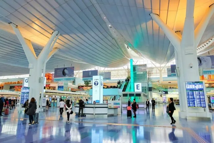المطارات الأكثر التزاماً بالمواعيد خلال 2021