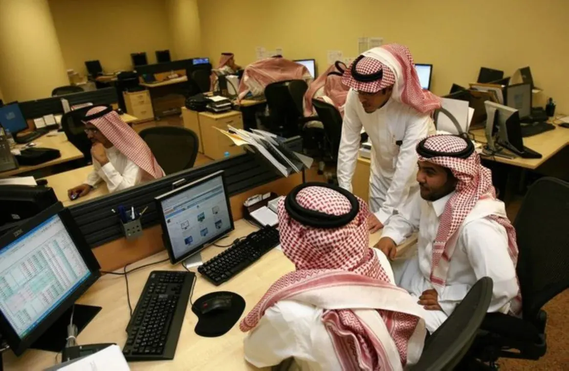 معدل البطالة والمشتغلين داخل المملكة العربية السعودية
