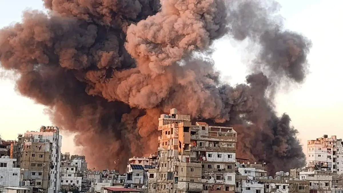 بينهم مسؤول في "حماس".. الاحتلال يغتال قيادات فلسطينية بلبنان