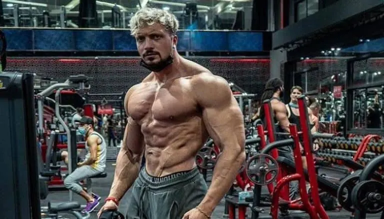ما هو تمدد الأوعية الدموية الذي تسبب في وفاة لاعب كمال الأجسام "جو ليندنر"
