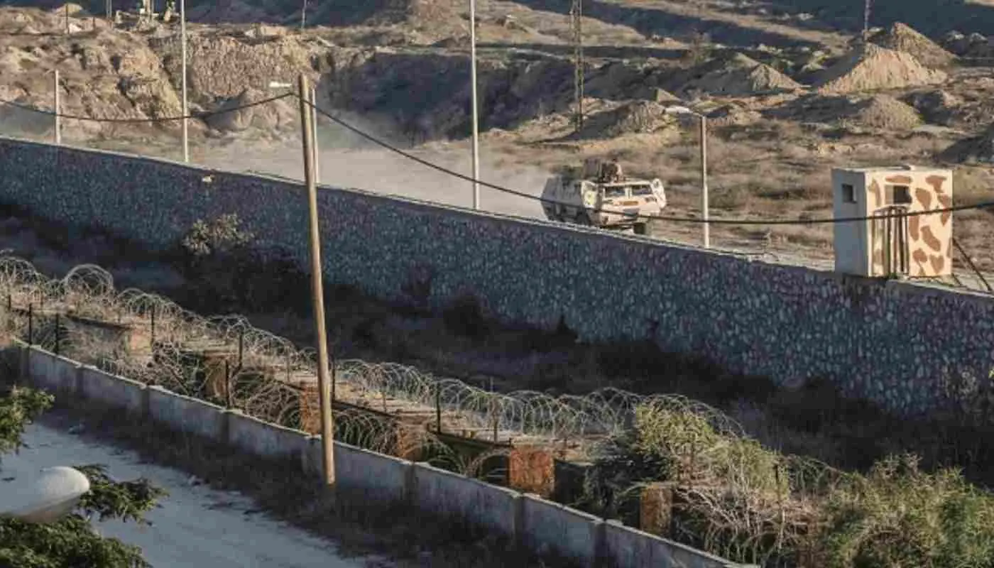 مقترح بناء جدار تحت محور فيلادلفيا.. هل تقبل مصر؟