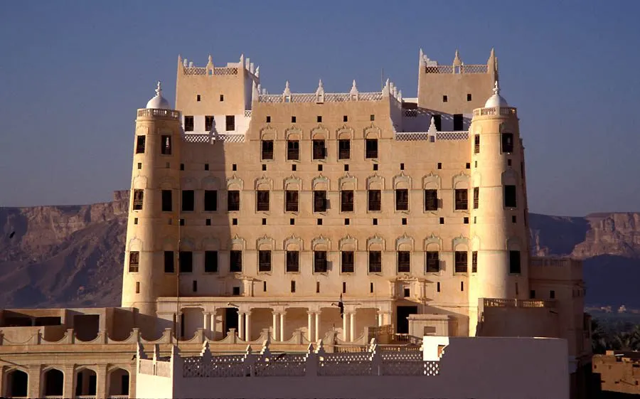 ماذا نعرف عن مدينة سيئون التي شهدت استشهاد ضابطين سعوديين؟