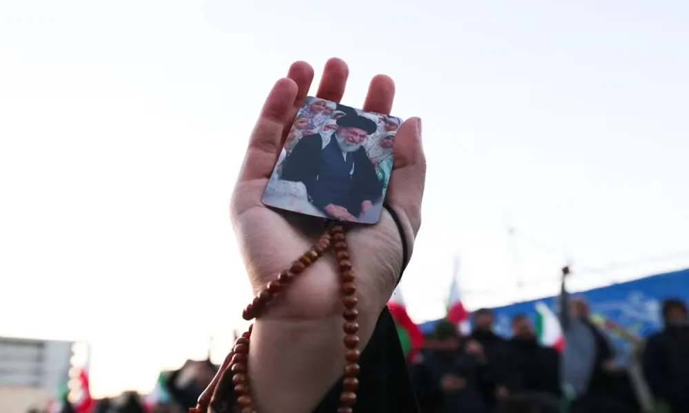 هل سبق لأمريكا اغتيال زعيم قبل خامنئي؟