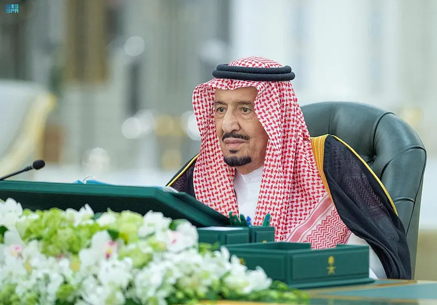 برئاسة خادم الحرمين.. 15 قرارًا لجلسة مجلس الوزراء منها ما يخص حقوق الإنسان