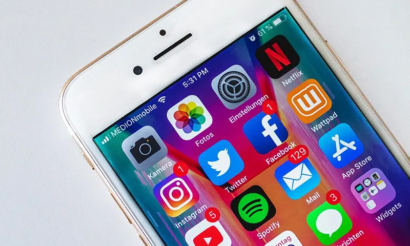 Facebook وInstagram أكثر التطبيقات جمعًا لبيانات المستخدمين