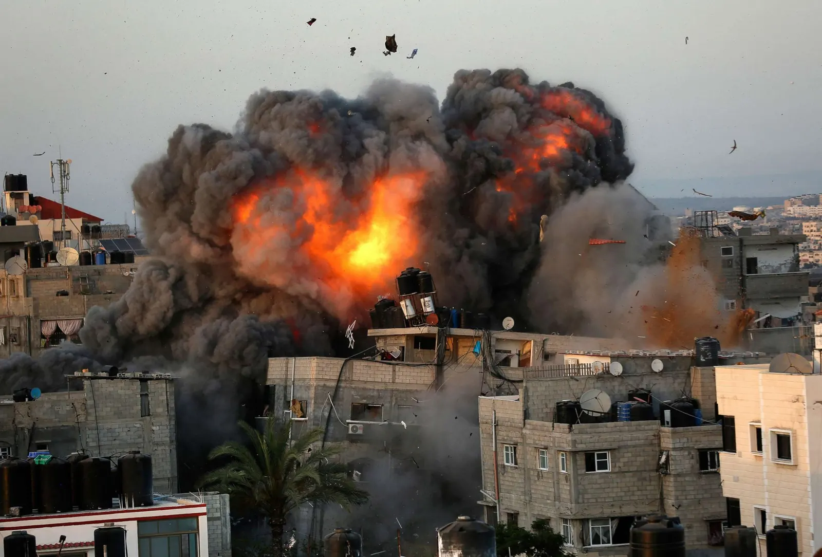 غزة تحت النار: 61 شهيدًا خلال 48 ساعة