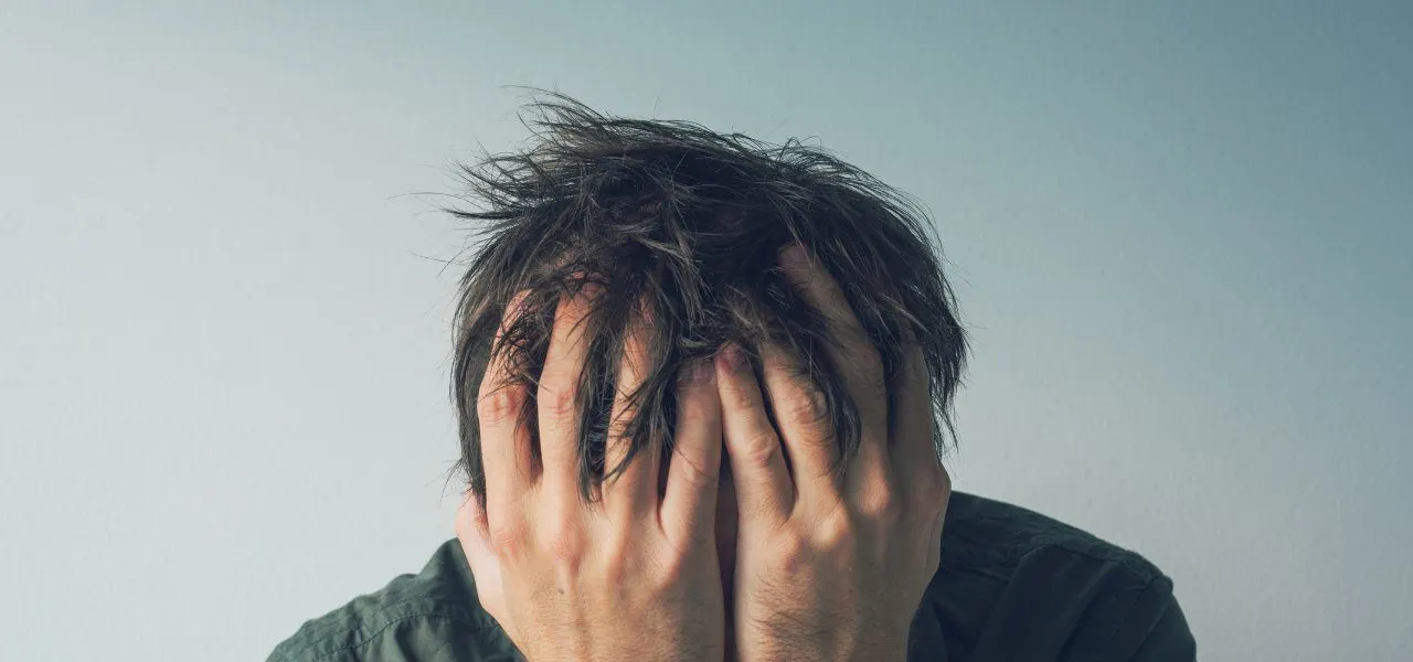 كيف يمكن تحويل الشعور بالقلق إلى صديق؟