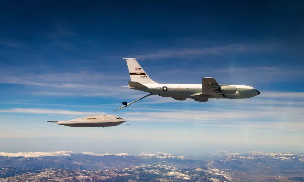 القاذفة النووية B-21.. شبح أمريكي جديد في السماء