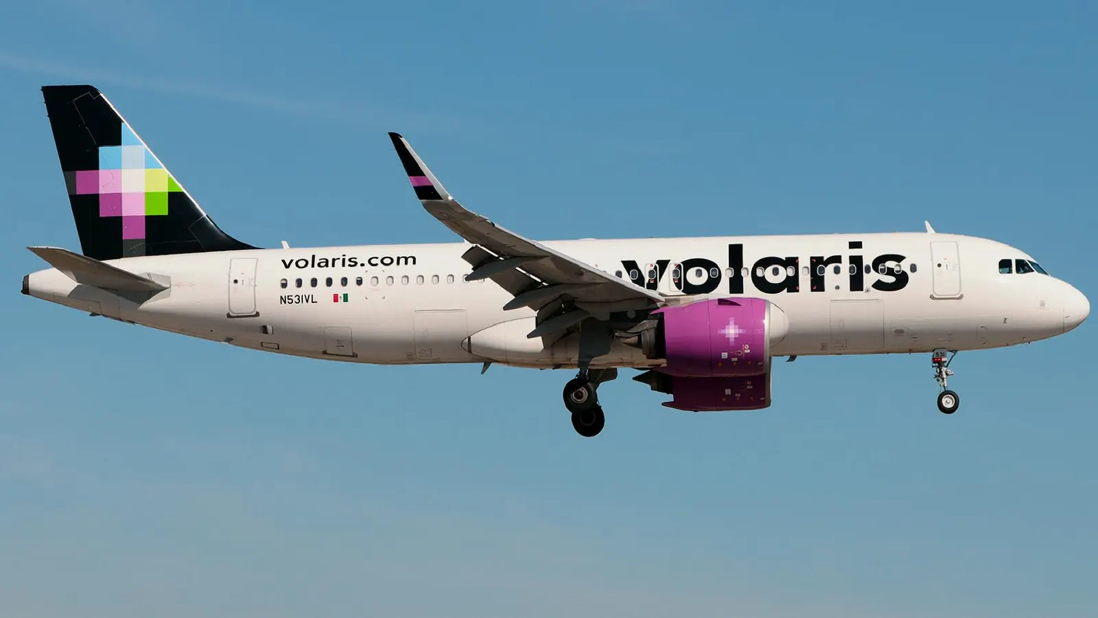 Volaris.. أول شركة طيران في العالم تتعامل بالبيتكوين