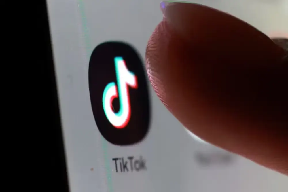 لماذا فشل حظر تيك توك في إحدى دول أوروبا؟