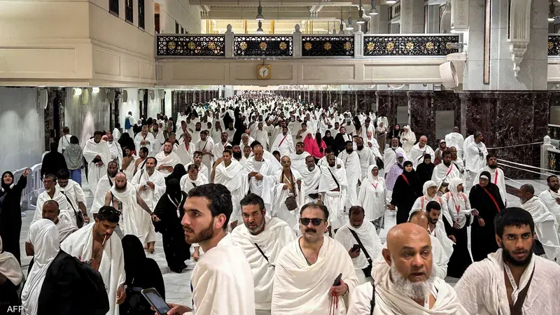 إنفوجرافيك| لأول مرة في جبل الرحمة.. مظلات متحركة تظلل الحجاج