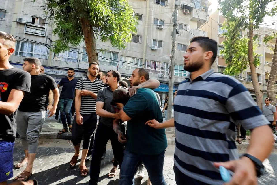 قتلى وجرحى في قصف إسرائيلي.. ماذا يحدث في غزة؟