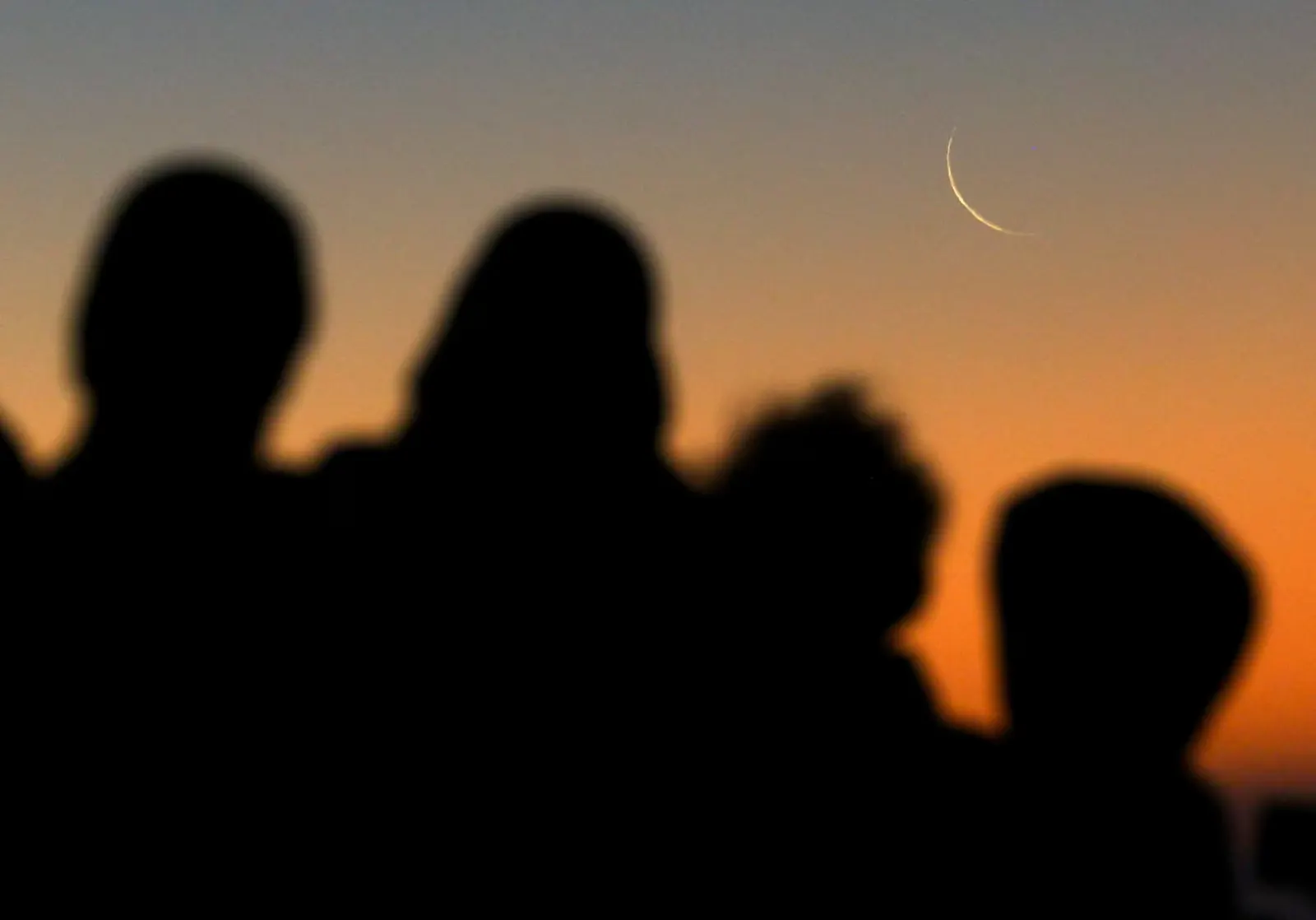 أغرب صور شهر رمضان من مختلف أنحاء العالم
