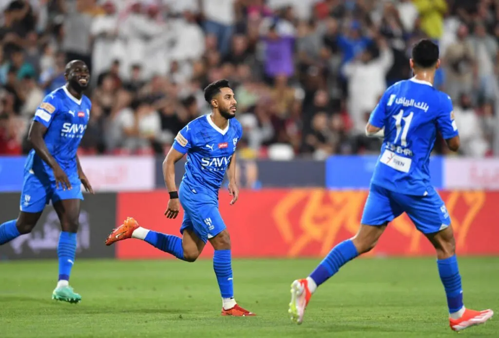 موعد مباراة الهلال والأخدود والتشكيل المتوقع والقنوات الناقلة