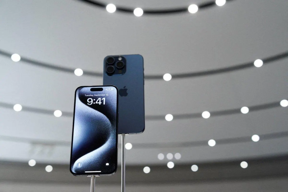 أبل تطلق أول إصدار تجريبي من iOS 18.4 بميزات متقدمة