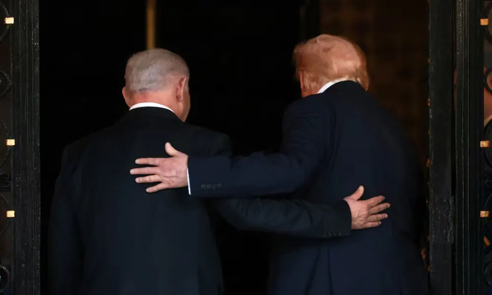 نتنياهو وترامب.. كواليس المكالمة التي أدت لاغتيال خامنئي