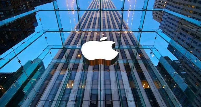 Apple تختبر أدوات الذكاء الاصطناعي لمنافسة ChatGPT