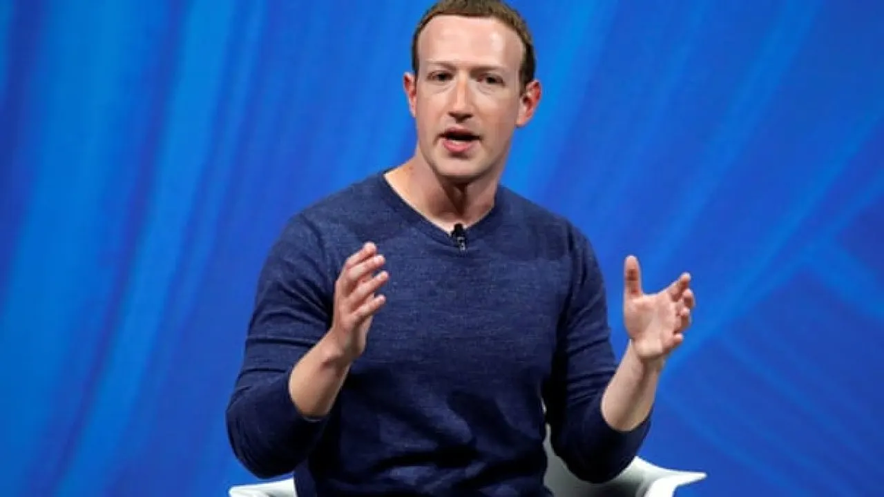 من غرفة في هارفارد إلى مليارات المستخدمين.. رحلة صعود Facebook