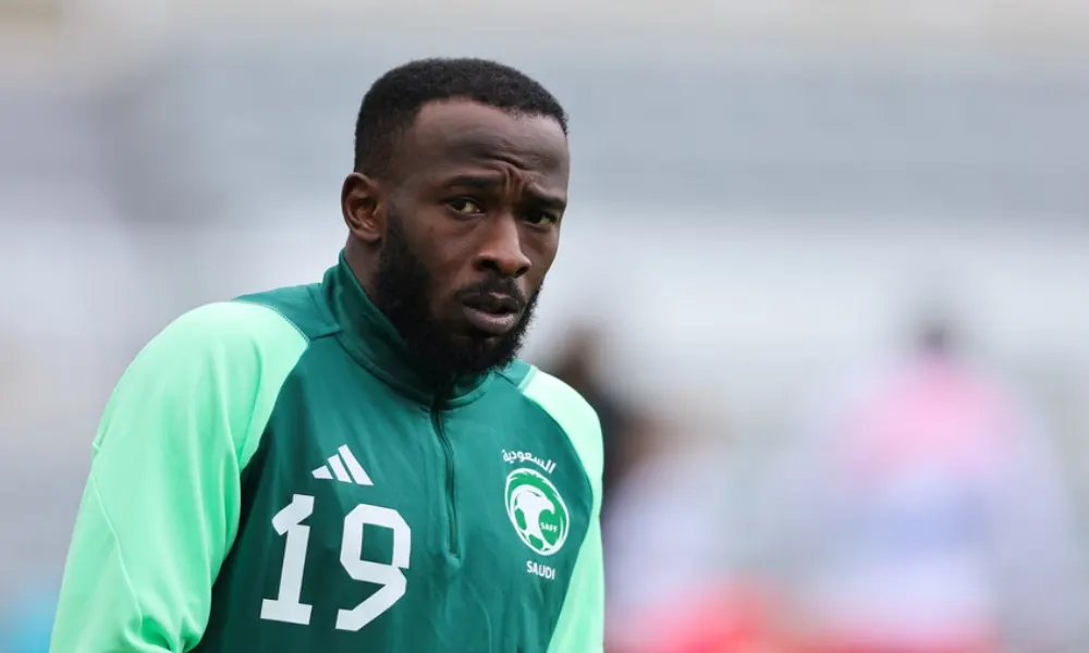 طبيب الأخضر السابق يبكي بسبب حالة فهد المولد الصحية