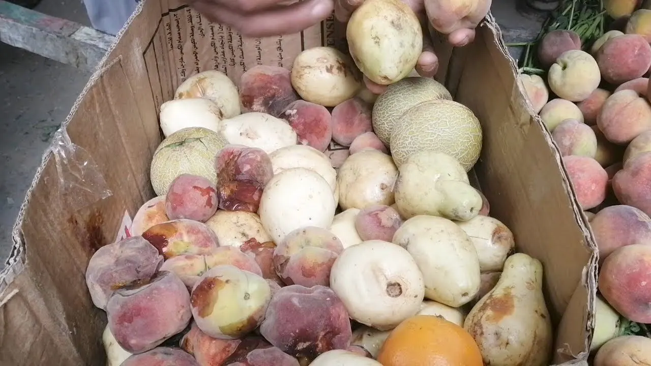 ما هي مادة الأفلاتوكسين السامة .. وما الأطعمة الأكثر عرضة للتلوث بها؟