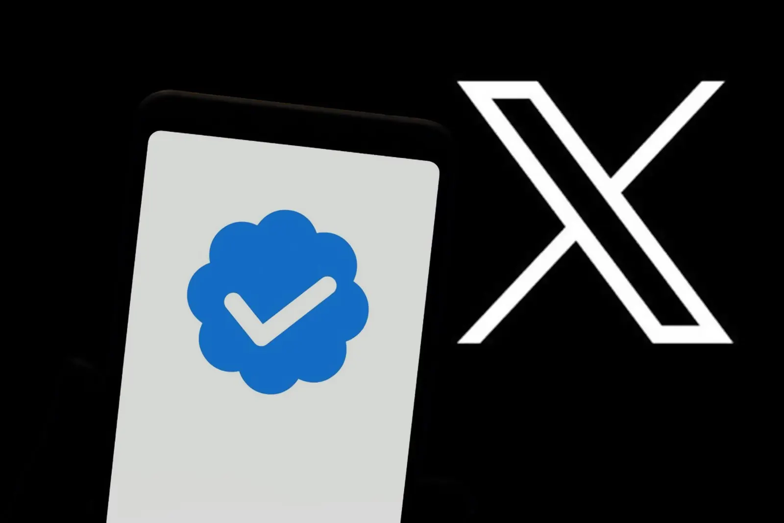 انخفاض قيمة العلامة التجارية لشركة "X" تويتر سابقًا
