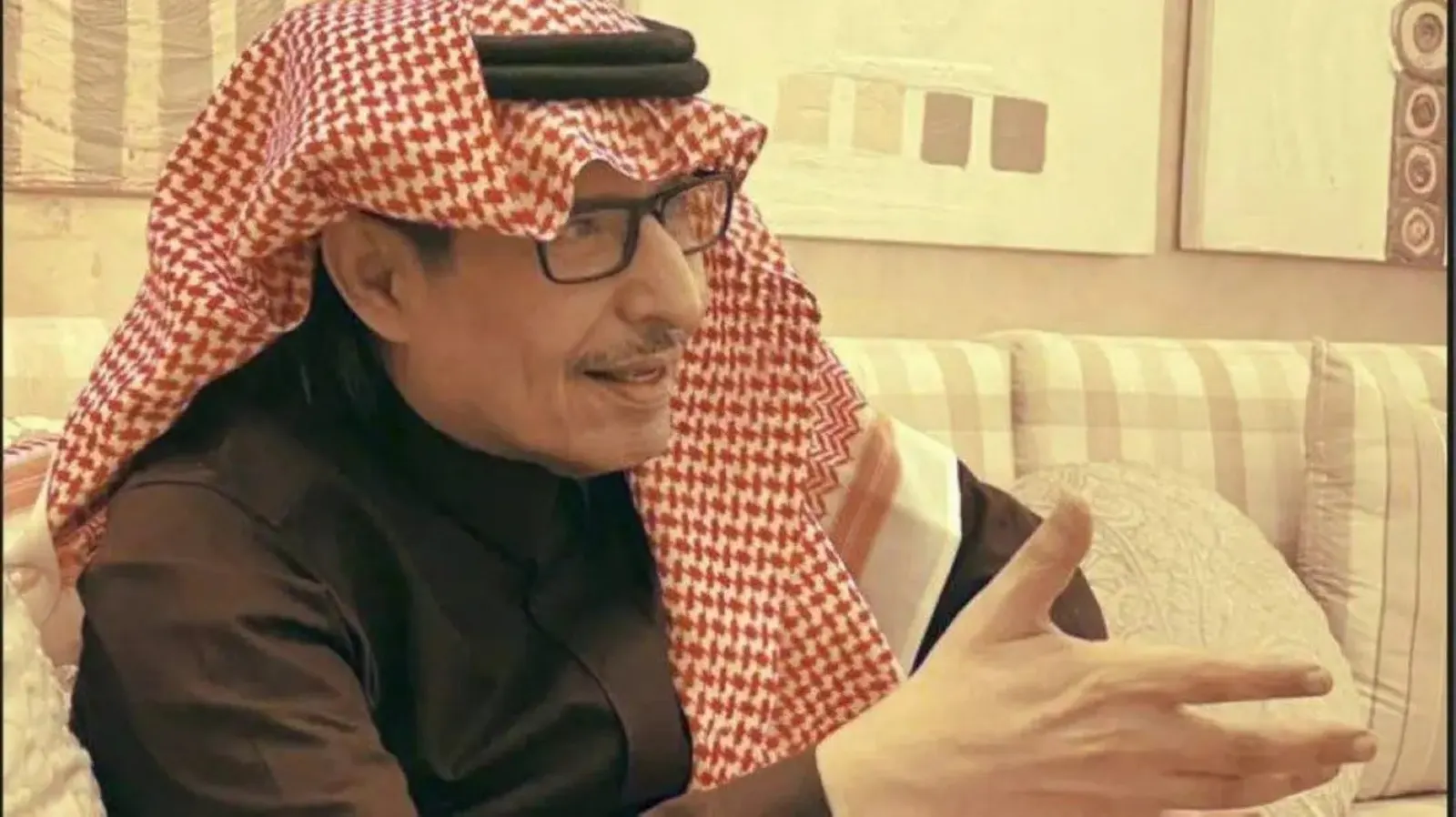 عبد اللطيف آل شيخ.. "العابر" يترجل عن جواده