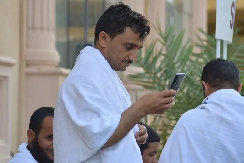 لحظات لا تنسى يوثقها الحجاج (ألبوم صور)