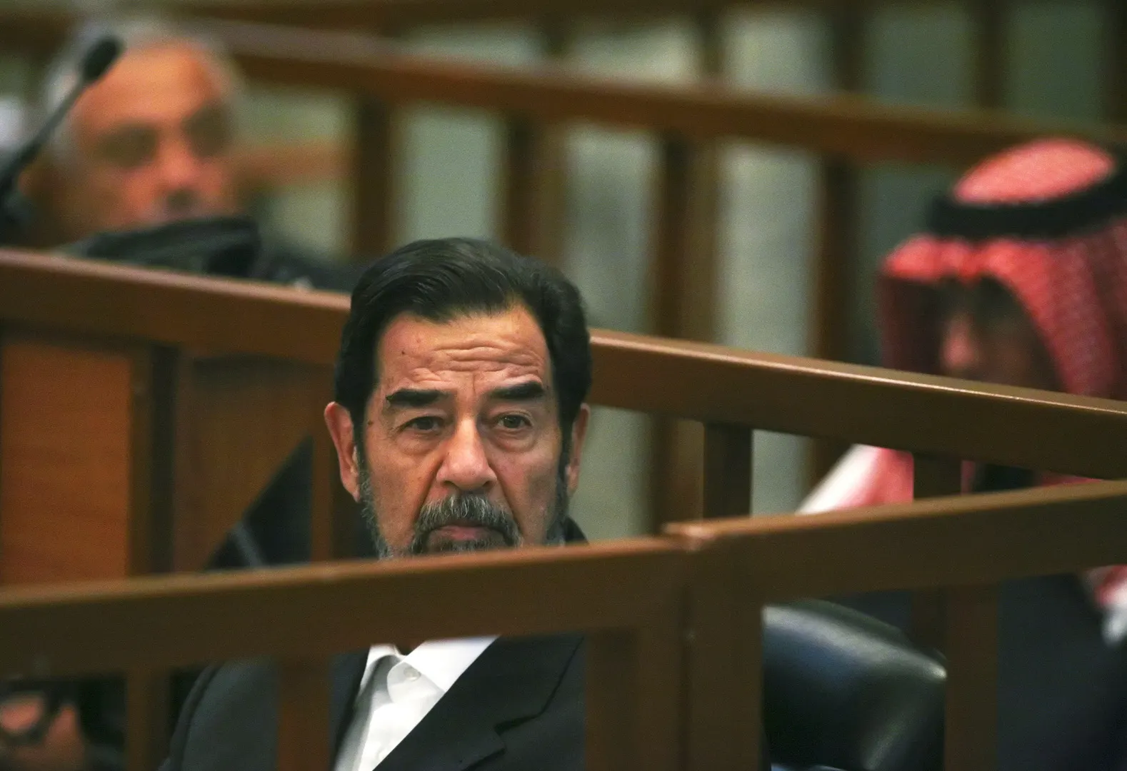 فيديو| رئيس هيئة الدفاع عن "صدام حسين" يكشف كواليس لحظة الإعدام