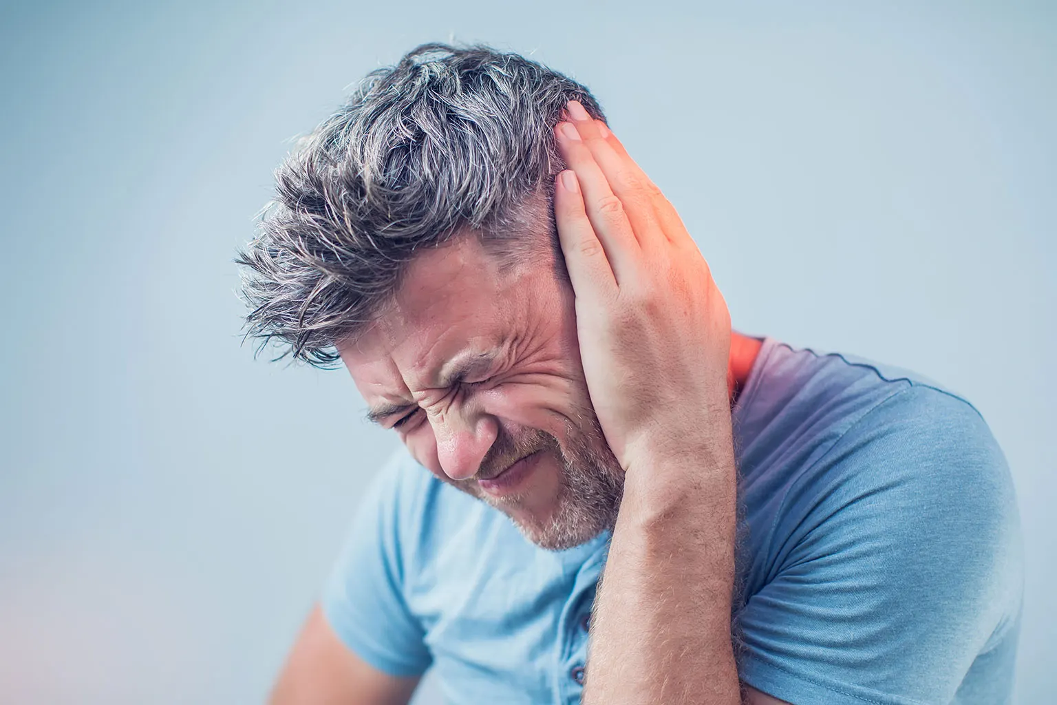 3 أسباب وراء سماع طنين الأذن.. وهذا الأكثر شيوعًا