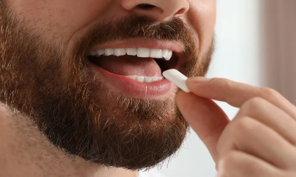 ابتكار جديد.. علكة تخفض فيروسًا مرتبطًا بالسرطان بنسبة 93%