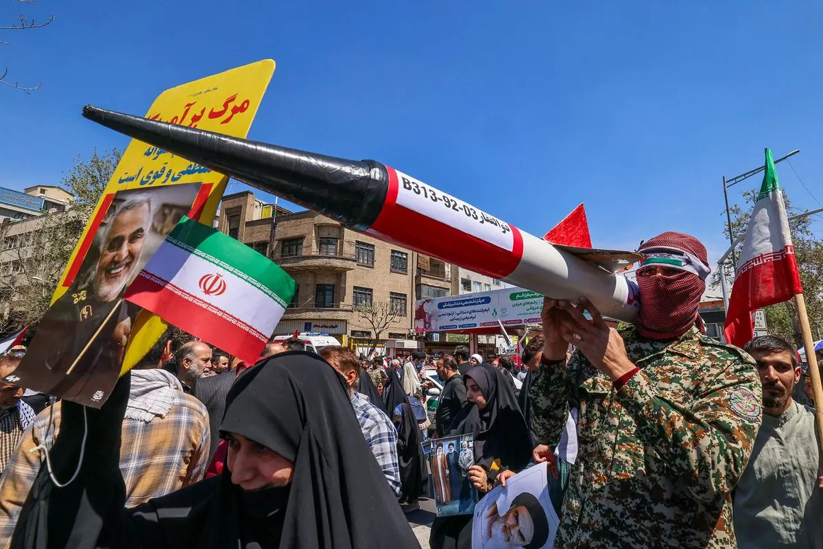 إيران وإسرائيل.. الترقب سيد الموقف والتوعدات تملأ الأفق