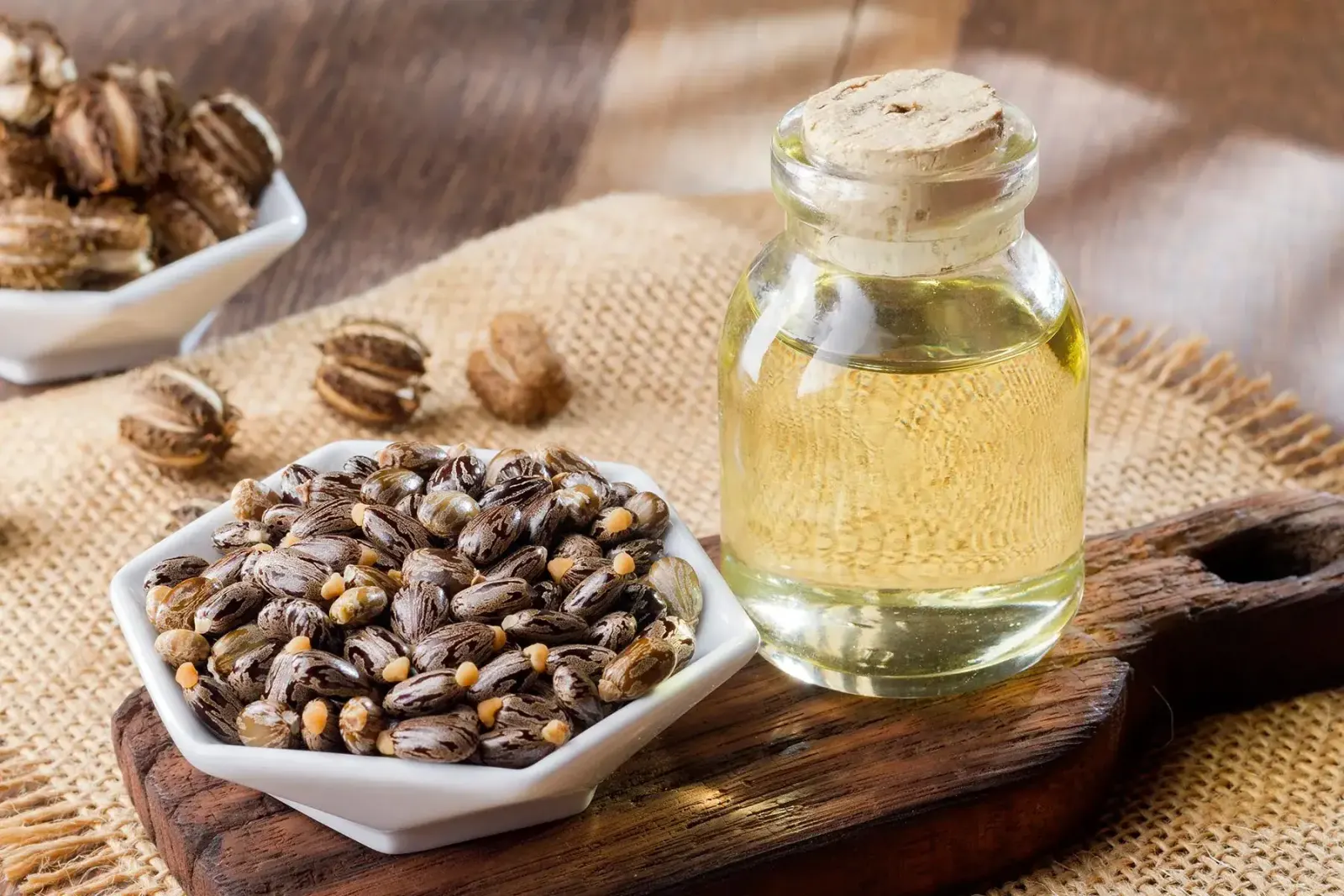 بين الوهم والحقيقة.. ما هي الفوائد العلمية لزيت الخروع ؟